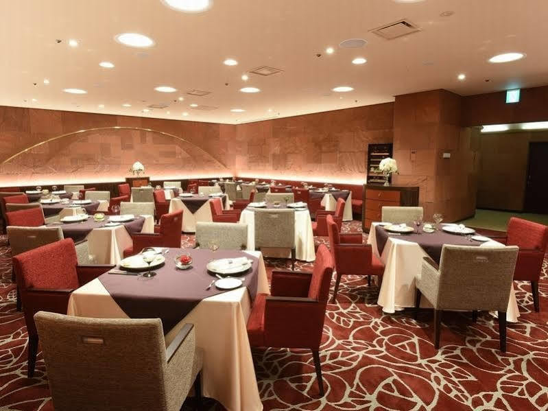 Fukuyama New Castle Hotel Экстерьер фото